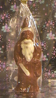 Nr. 4a Weihnachtsmann 70g Edel-Vollmilchschokolade, Größe: 19,5cm